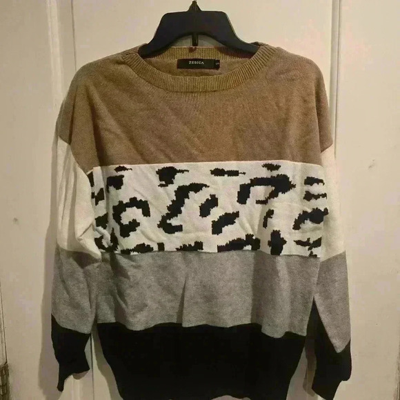 X116 zesica color block ovesize pullover sweater size small - Picture 3 of 4